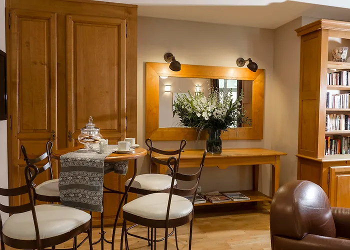 De L'HorlogeHotel Avignon